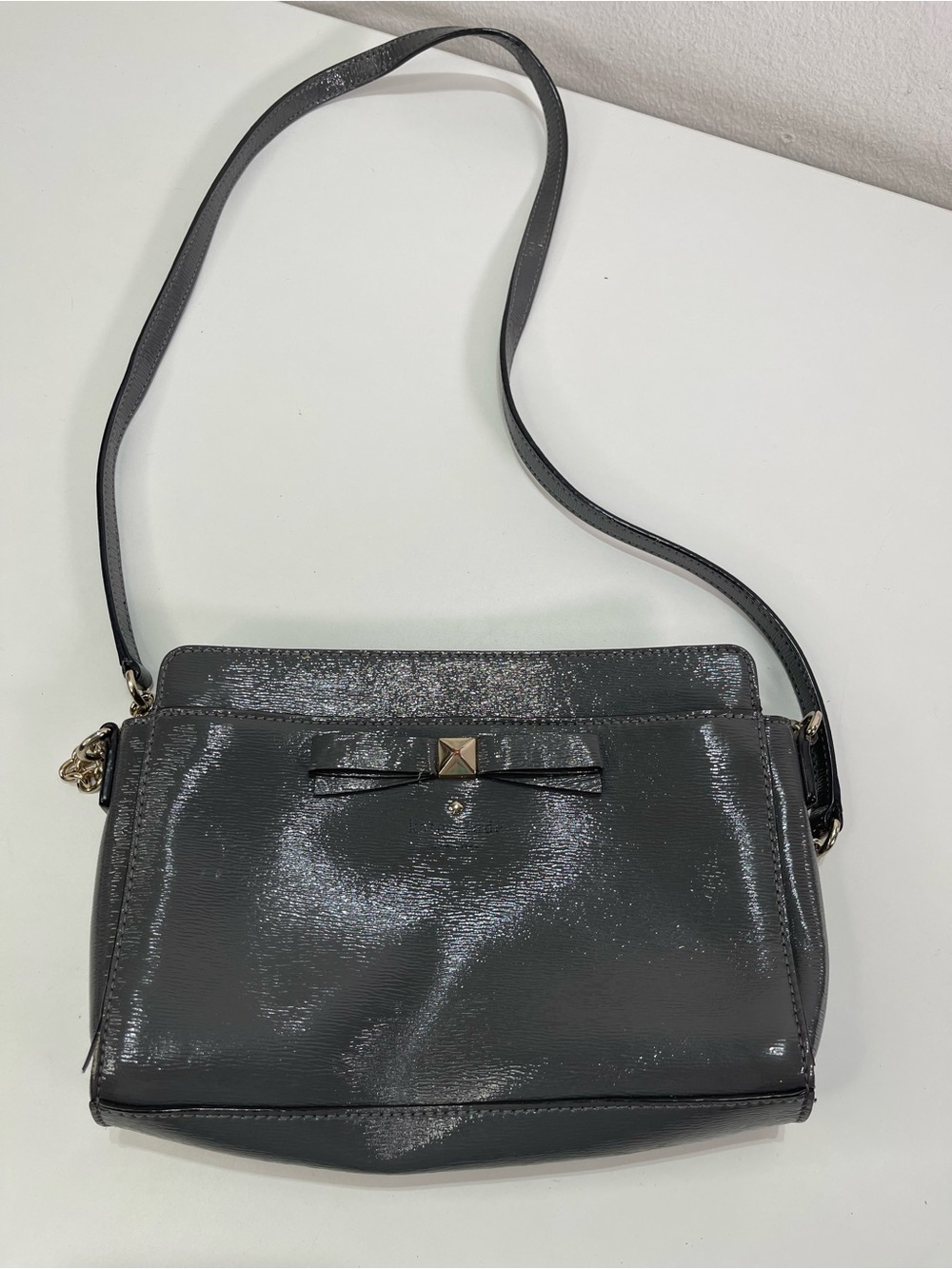 Kate Spade New York Gray Small Leather Crossbody Bag Outside Pocket Coquette